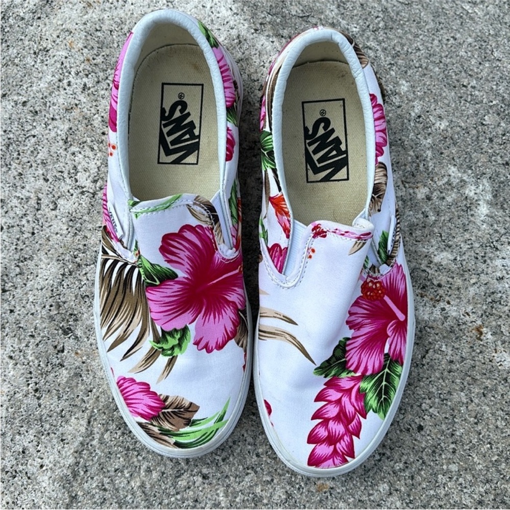 Hawaiian floral print vans